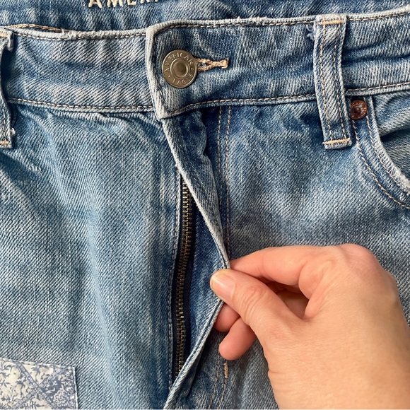 American Eagle Outfitters Blue Patchwork Mom Straight Jeans 12 - Picture 7 of 10